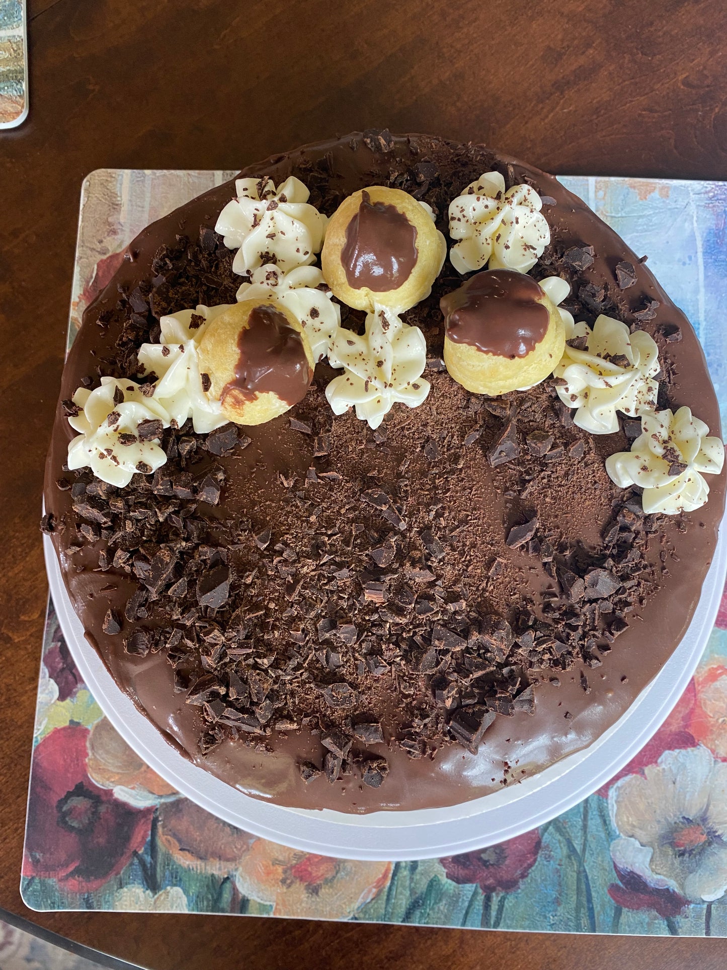 Custom Cakes